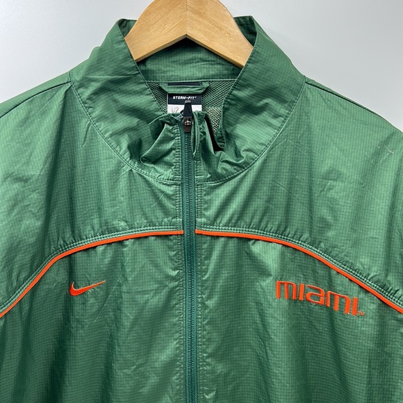 NIKE UNIVERSITY OF MIAMI HURRICANES STORM-FIT MENS SIZE MEDIUM JACKET - Picture 2 of 15